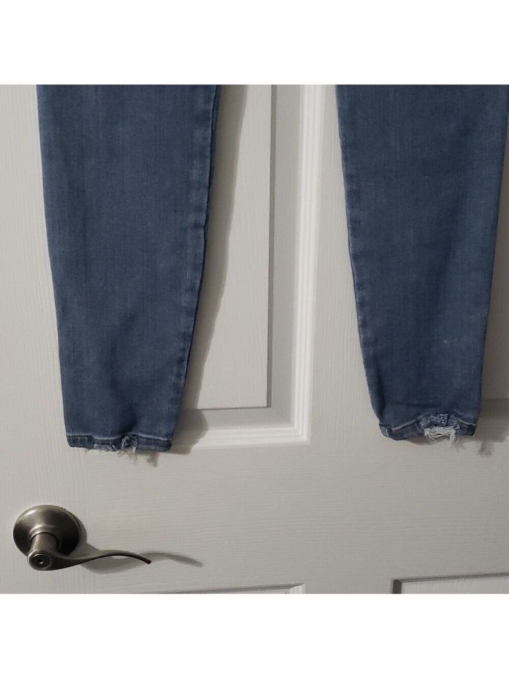Jeans - Picture 5 of 7